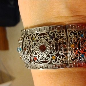 Premier Designs stretch bracelet